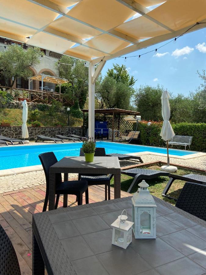 Il Poggio Degli Ulivi Apartment Collicello Luaran gambar